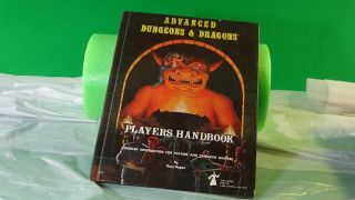 Ad&d 1st Print Players Handbook By Gary Gygax Yellow Flyleaves & Endpapers