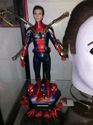Marvel Avengers Infinity War Iron Spider - Man Collectible Figure