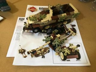 Sdkfz 251 Ausf D,  Pak 40 With Ambush Camo - Brickmania® Building Kit