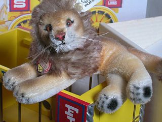 Steiff Golden Age Of The Circus Wagon With Leo The Lion Mib 1980s