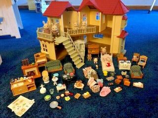 Calico Critters Luxury Townhouse With Furniture And Dolls