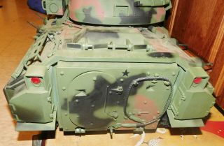 21st Century Toys 1/6 Bradley Tank M2 Fighting Vehicle GI Joe Ultimate Soldier 10