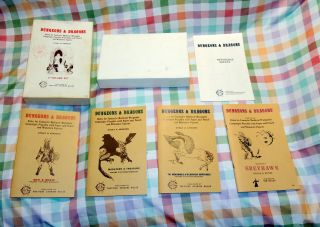 Dungeons And Dragons 1976 Collectors 6th Ed.  Oce White Box Set,  Greyhawk Sup