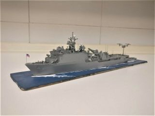 Built 1/700 Resin Lsd - 47 Uss Rushmore.  Very Rare.  For Collectors