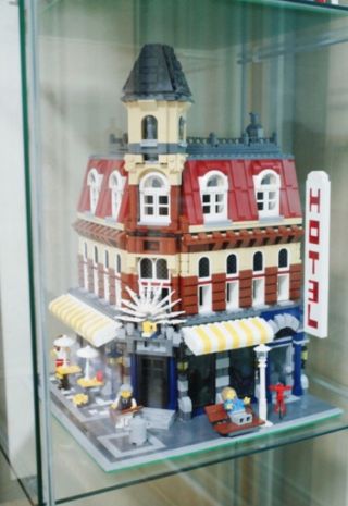 Lego Café Corner 10182