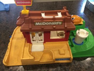Vintage Fisher Price Little People Mcdonald’s Play Set 2552 1980’s