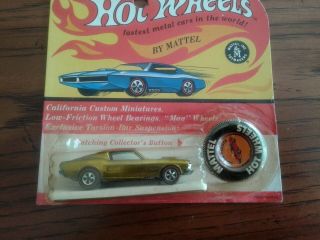 Hot Wheel Redline 68 Hk Custom Mustang Gold Open Scoop Blister Pack