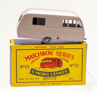 MATCHBOX LESNEY Moko 23C BLUEBIRD DAUPHINE Caravan B5 black door 2