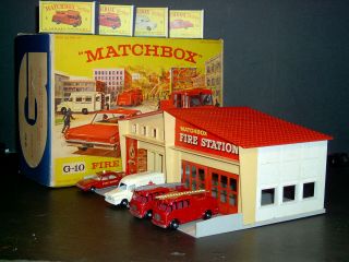 Matchbox Lesney Fire Station Gift Set G - 10 cream face 4 mods VNM boxes 3