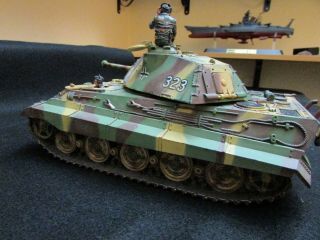 Collectors Showcase CS00457 German King Tiger Panzer Tank 1/30 Porsche Turret 6