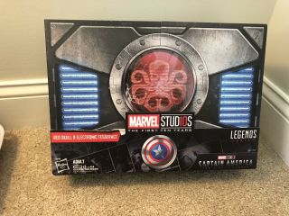 Hasbro Marvel 2018 Sdcc Legends Studios 10th Red Skull & Electronic Tesseract