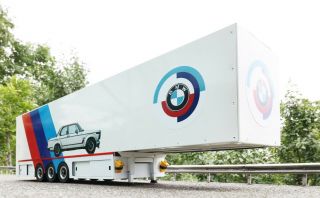 Bmw M Power Closed Transporter Trailer 1:18 For Actros,  Renault