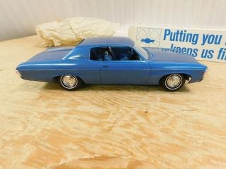 Vintage Chevrolet Dealer Promo Toy Model 1969 Impala SS Blue Hard Top & Box 4