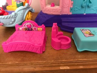 Fisher - Price Little People Disney Princess Musical Dancing Castle Carriage 5