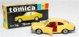 Tomy Tomica - 11,  Toyota Sprinter Sl,  Yellow,  Red Int,  Made In Hong Kong Bb001