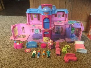 Pre Owned Fisher - Price Hotel,  Sweet Streets.  With Accessories.  See Photos.