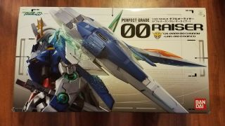 Bandai Hobby Gundam 00 Raiser 1/60 Perfect Grade Model Kit Ban161016