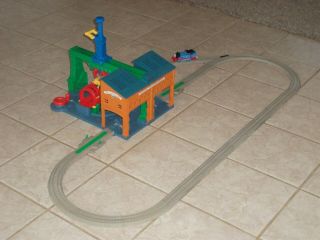 2009 Thomas Friends TrackMaster Spin and Fix Thomas at Sodor Steamworks Train Se 4