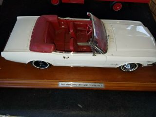 Danbury 1:12 Scale 1964 1/2 Ford Mustang Convertible -