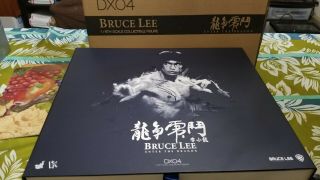 Hot Toys 1/6 Scale Dx04 Enter The Dragon Bruce Lee.
