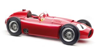 Cmc M - 197 Ferrari D50,  1956 Gp England 1 Fangio 1/18 Limited Edition