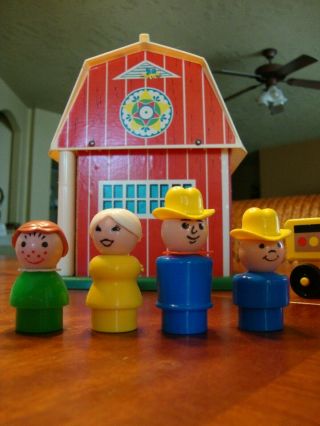 1st ISSUE VINTAGE FISHER - PRICE PLAY FAMILY FARM BARN 915 Outstanding 6