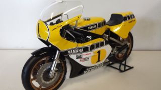 Yamaha Yzr500.  Kenny Roberts.  Gp World Champion 1979.  Minichamps 1/12