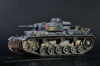 PRO - BUILT 1/35 Tauch Panzer III Ausf.  H German tank finished model 2
