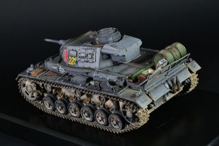 PRO - BUILT 1/35 Tauch Panzer III Ausf.  H German tank finished model 6