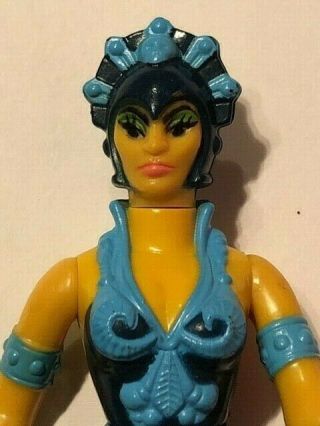 Motu Masters Of The Universe Vintage Evil Lyn 100 Complete W/weapon Staff 1982