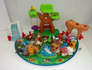 Fisher Price Little People Alphabet Learning Zoo J0134 Complete 26 Talking Anima