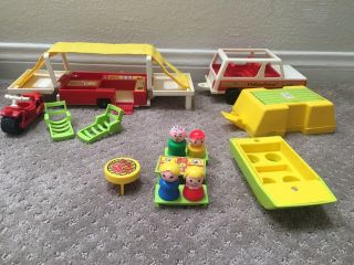 Vintage Fisher Price Little People Car & Pop - Up Camper 992 – Nearly Complete 2