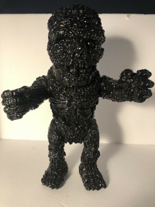 Retroband Tomb Tomb Suffer Deadly Delivery Sofubi Soft Vinyl Mvh