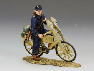 King & Country WS192 JUGEND PANZERFAUST w/ Bicycle RETIRED C@@L 2