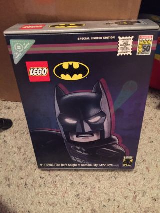 Sdcc 2019 Lego Exclusive Batman The Dark Knight Of Gotham City 77903