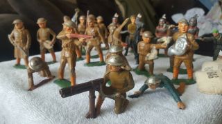 Metal army Men Vintage Military WWII British Doughboys Soldiers,  4 Indians 3