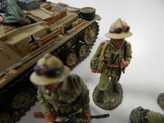 King and Country afrika korps stug and soldiers 4
