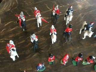 DEETAIL BRITAINS PLASTIC TOY SOLDIERS WITH HORSES GUARD HOUSES AND BAND 4