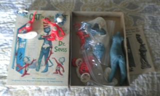 Revell Dr Seuss Cat In The Hat With Thing 1 & 2 Kit