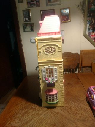 Fisher Price Loving Family Victorian Foldable Dollhouse SUV People & Furniture 8