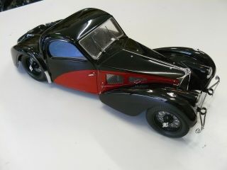 1937 Bugatti Type 57sc Atlante By Baur In 1/12 Scale