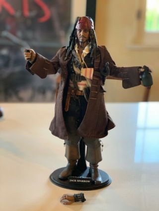 Hot Toys Mms 42 Pirates Of The Caribbean – Jack Sparrow 1/6 Figure Disney