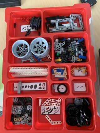 LEGO MINDSTORMS Education EV3 Core Set,  With ALL parts. 2