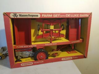 1/16 Ertl Massey Ferguson 175 Tractor Complete Set Never Been Played With.