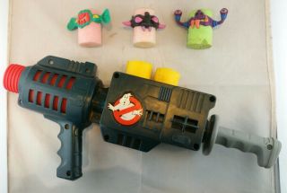 Finger Pop Fiends & Ghost Popper Kenner Real Ghostbusters Foam Roleplay Gun