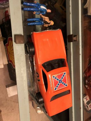 1981 Mego Dukes Of Hazzard 3.  75” Action Figures With General Lee Loose