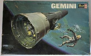 Gemini Revell Authentic Kits - 1/24 Model - Orginal Box (complete) Nasa