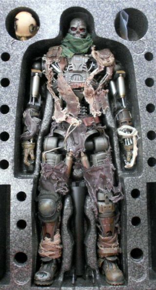 Hot Toys Mms104 Terminator 4 Endoeskeleton T - 600 Damage Skin Reg.  Inc.