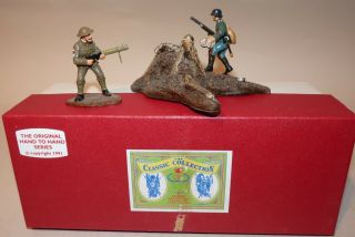 Trophy Of Wales,  Ww1 German Stormtrooper And British Soldier,  On Resin Base
