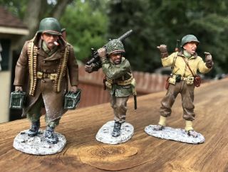 King & Country Battle Of The Bulge Bba025 Movin Up The Line U.  S.  Army